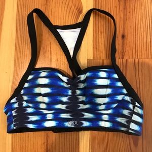 Victoria’s Secret Sports Bra 32A